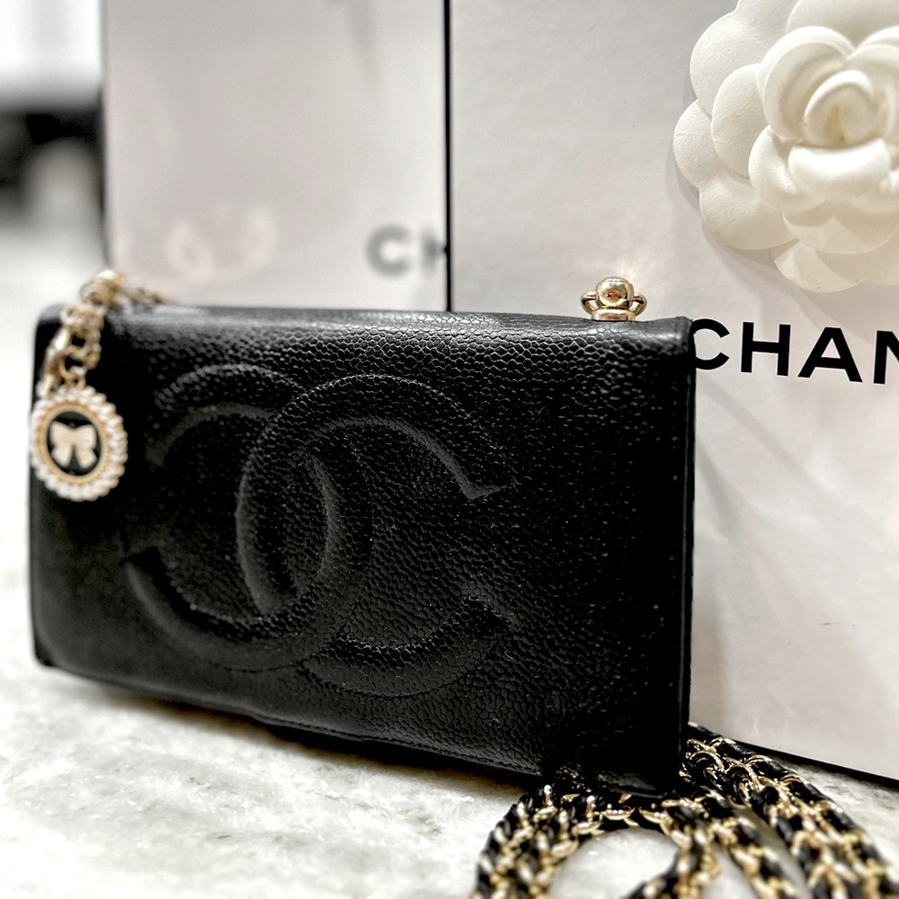 Chanel Authentic CC Black Calfskin Caviar Long Wallet - Picture 2 of 14